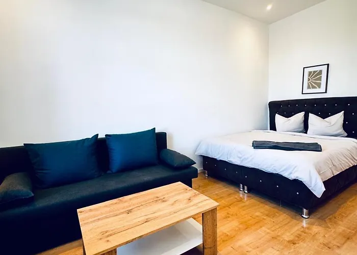 Spacious 3Br Shared Apartment Near Kaufpark Alterlaa