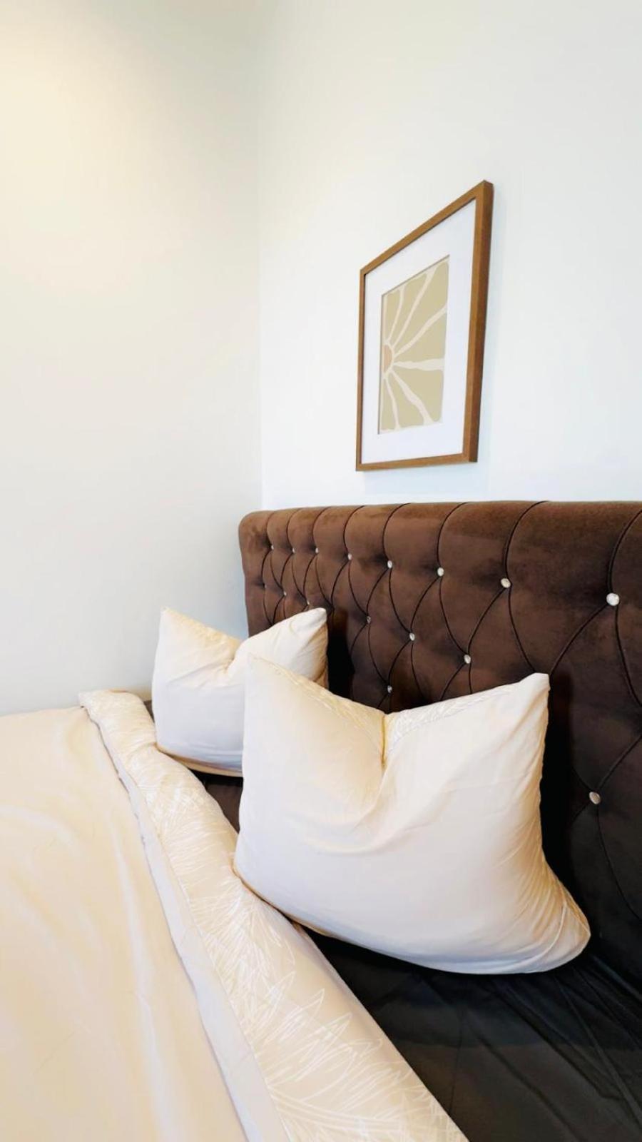 Spacious 3br Shared Near Kaufpark Alterlaa * Vídeň